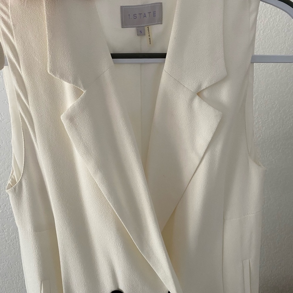 white dress with black buttons - Picture 5 of 10